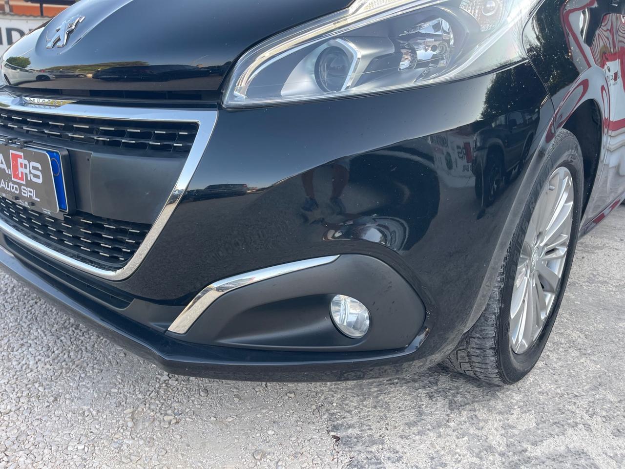 Peugeot 208 Signature 1.2 PureTech 82cv