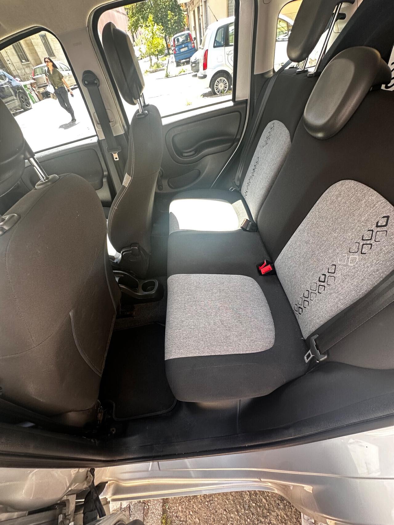 Prezzo promo estate 5999€ Fiat Panda 1.2 Easy
