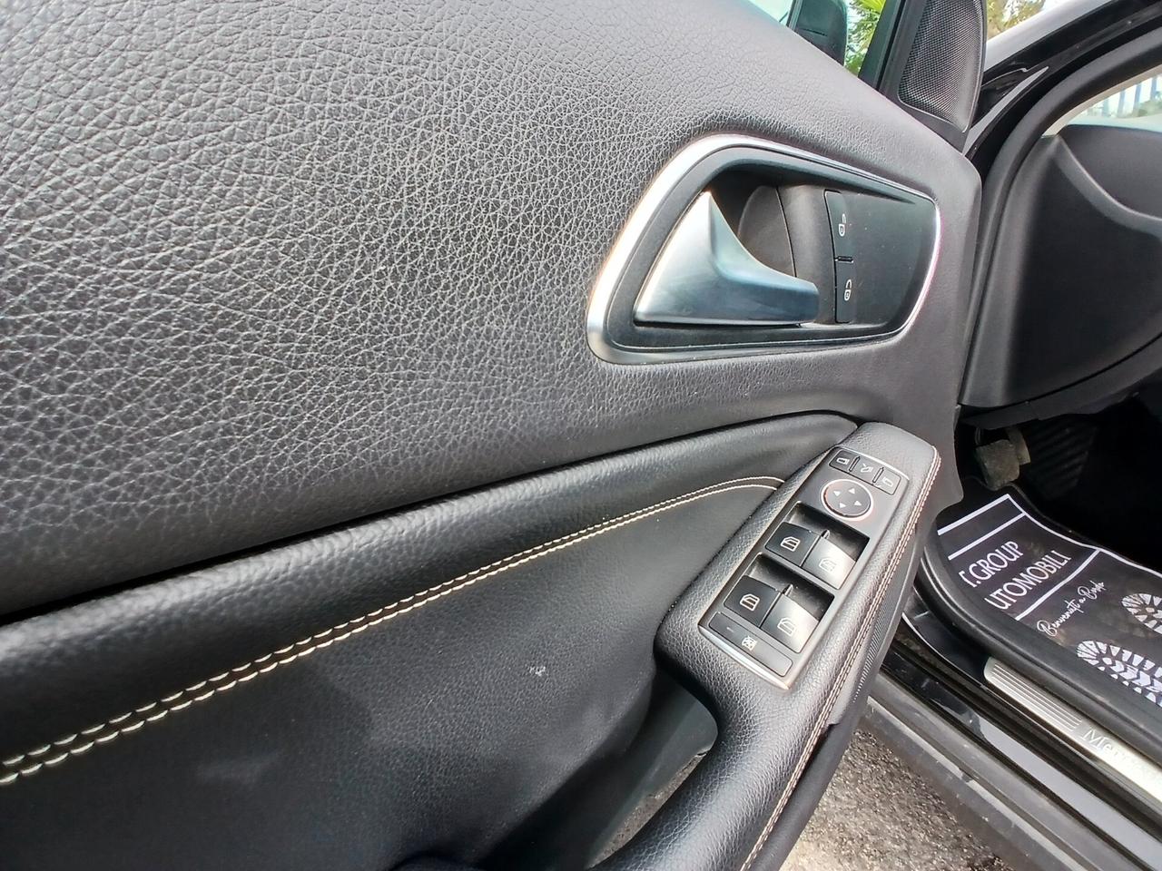 Mercedes-benz GLA 180 d Premium
