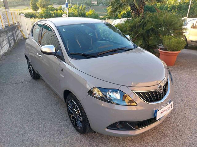 LANCIA Ypsilon 1.2 69 CV 5 porte GPL Alberta Ferretti