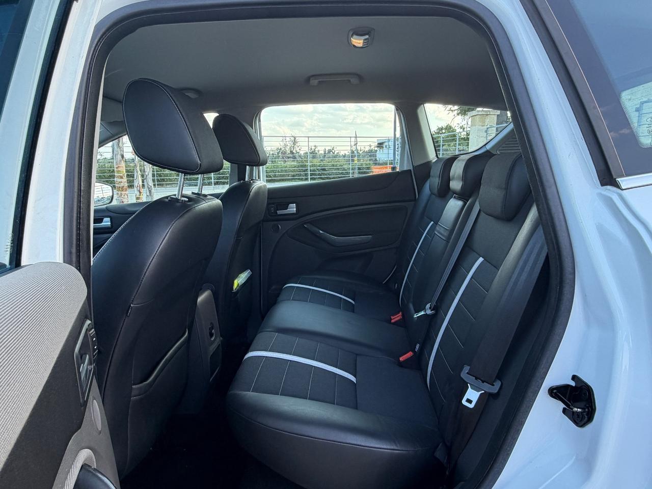 Ford Kuga 2.0 TDCi 136 CV 2WD Titanium DPF