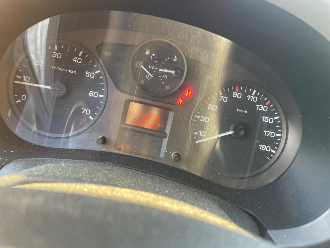 Peugeot Partner Tepee 1.6 HDi 90CV Premium