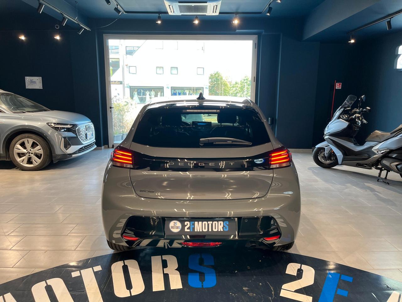 Peugeot 208 PureTech 100 Stop&Start 5 porte Allure