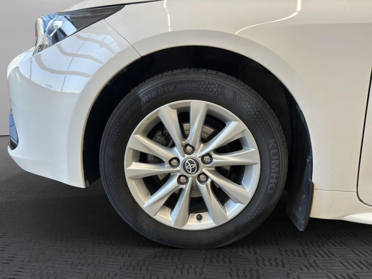 Toyota Corolla Touring Sports 1.8h Active auto