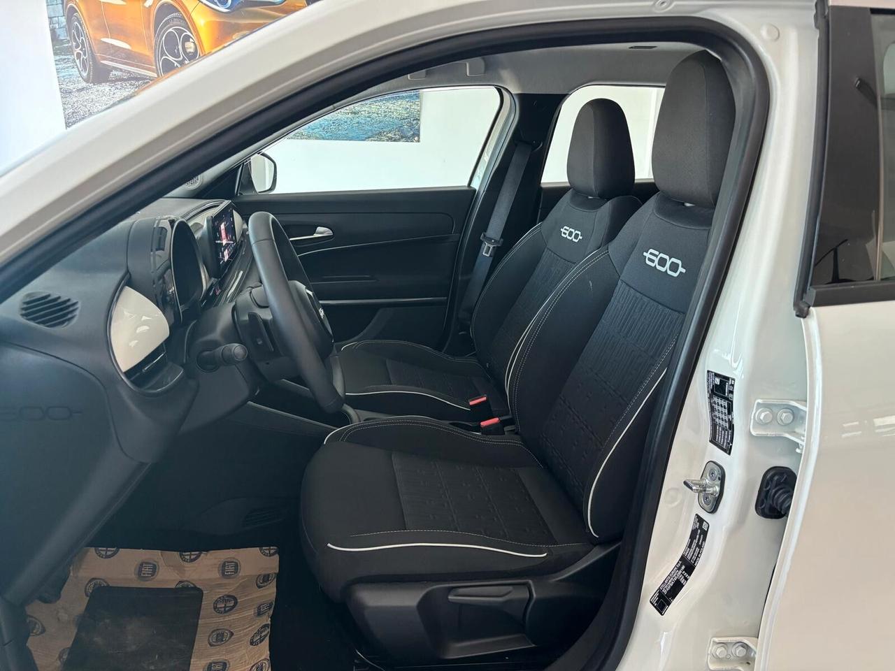 Fiat 600 Hybrid 145 CV DCT MHEV
