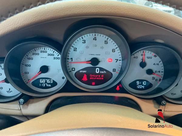 Porsche 911 Coupe 3.8 Carrera S