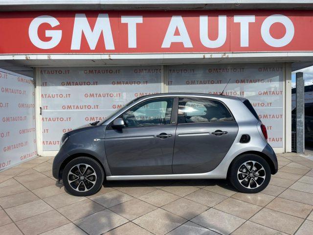 SMART ForFour 1.0 71CV PASSION LED AUTOMATICA NEOPATENTATI