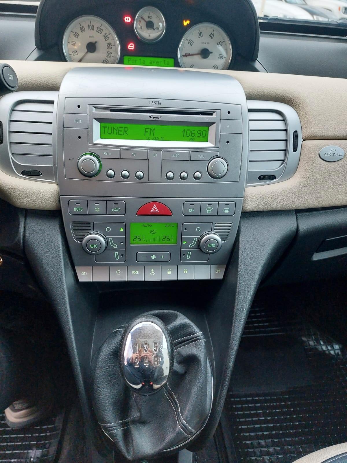 Lancia Ypsilon 1.4 E-Collection Ecochic GPL 12 MESI GARANZIA