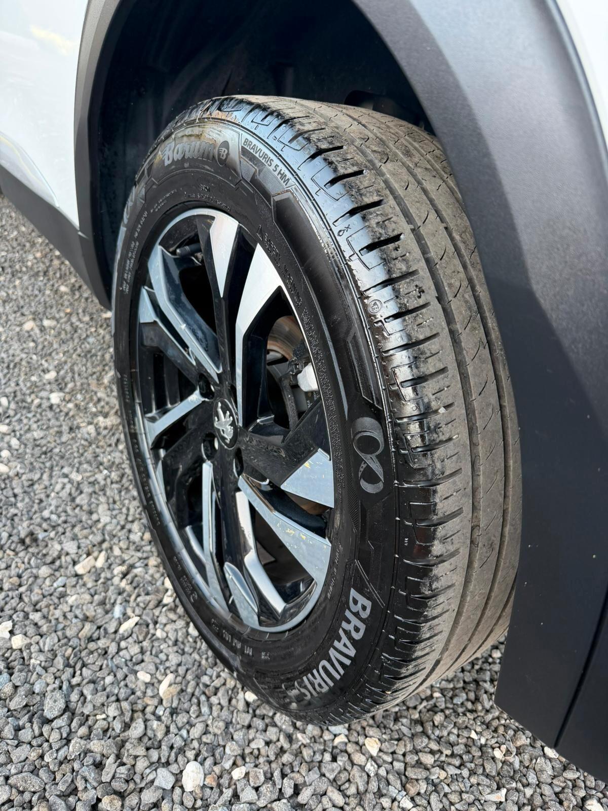 Peugeot 2008 BlueHDi 130 S&S EAT8 Allure