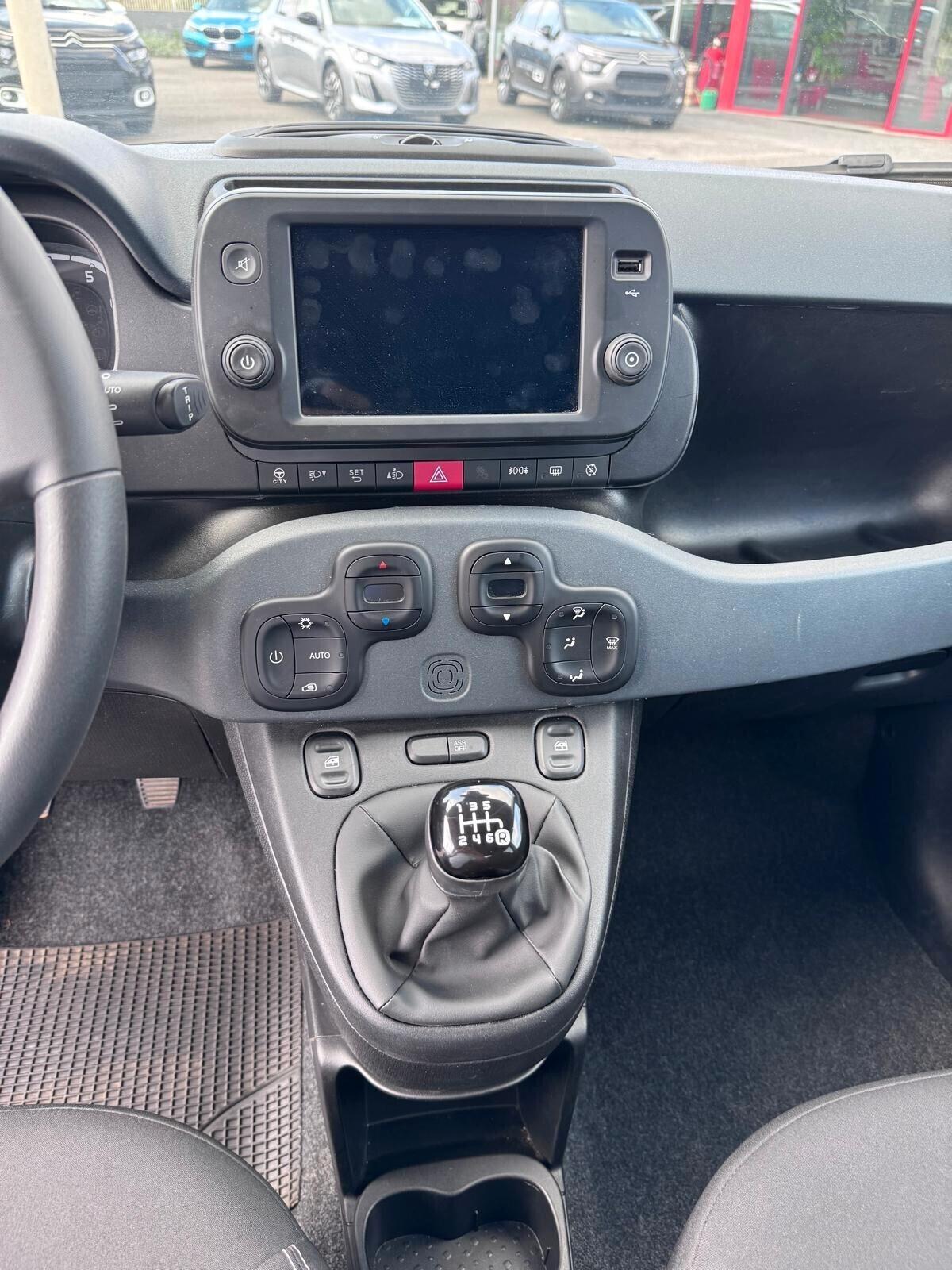 Fiat Panda 1.0 FireFly S&S Hybrid City Cross