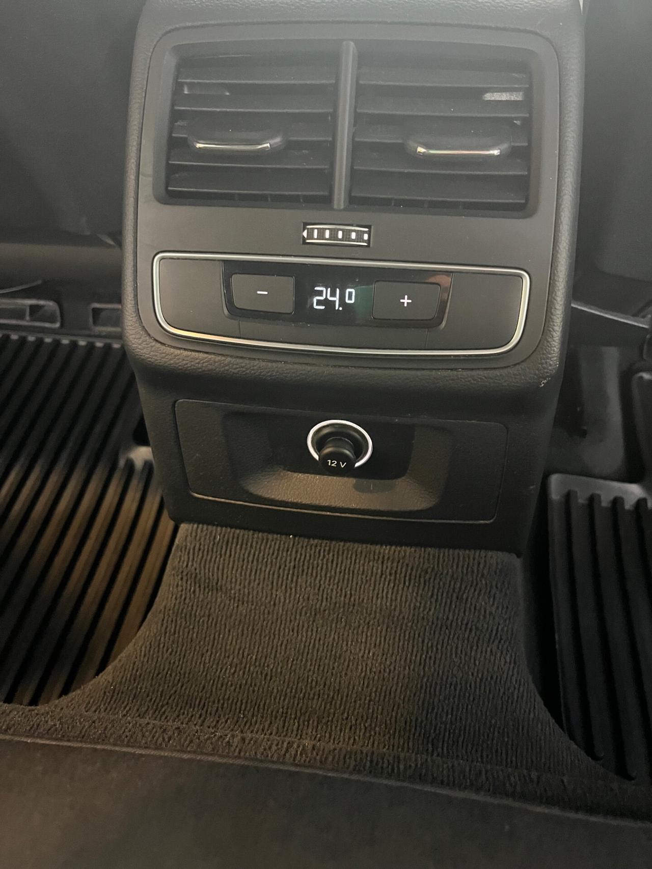 Audi A4 Avant 2.0 tdi Business 150cv s-tronic