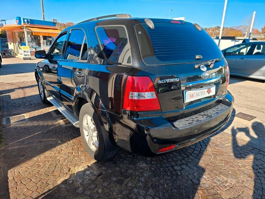 Kia Sorento 2.5 16V CRDI VGT 4WD con 180.000km