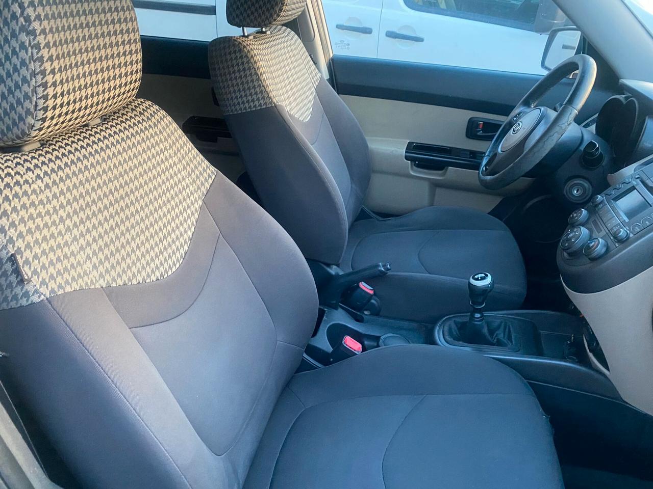 Kia Soul 1.6 CRDi VGT Active