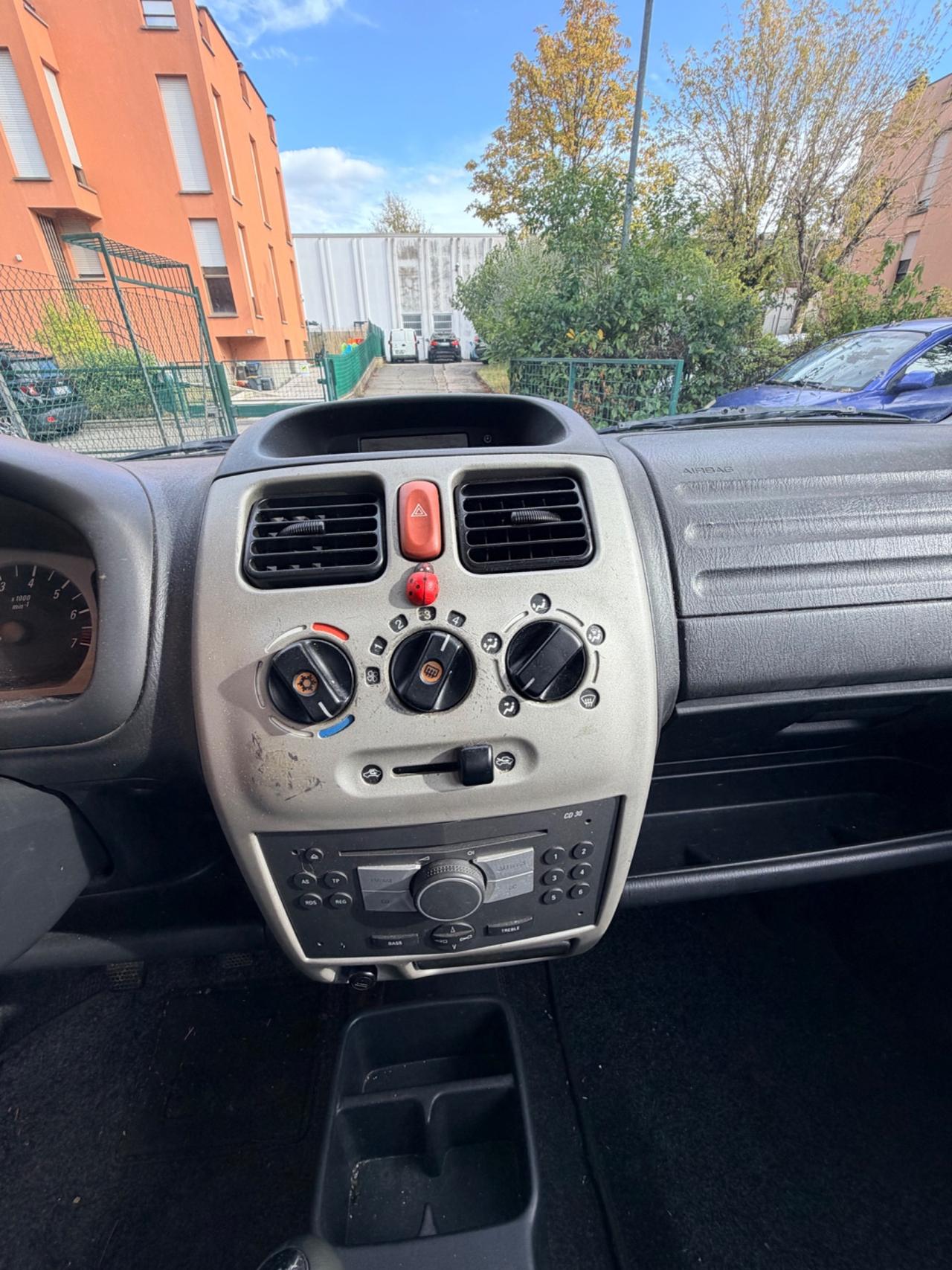 Opel Agila 1.2 16V Enjoy gpl