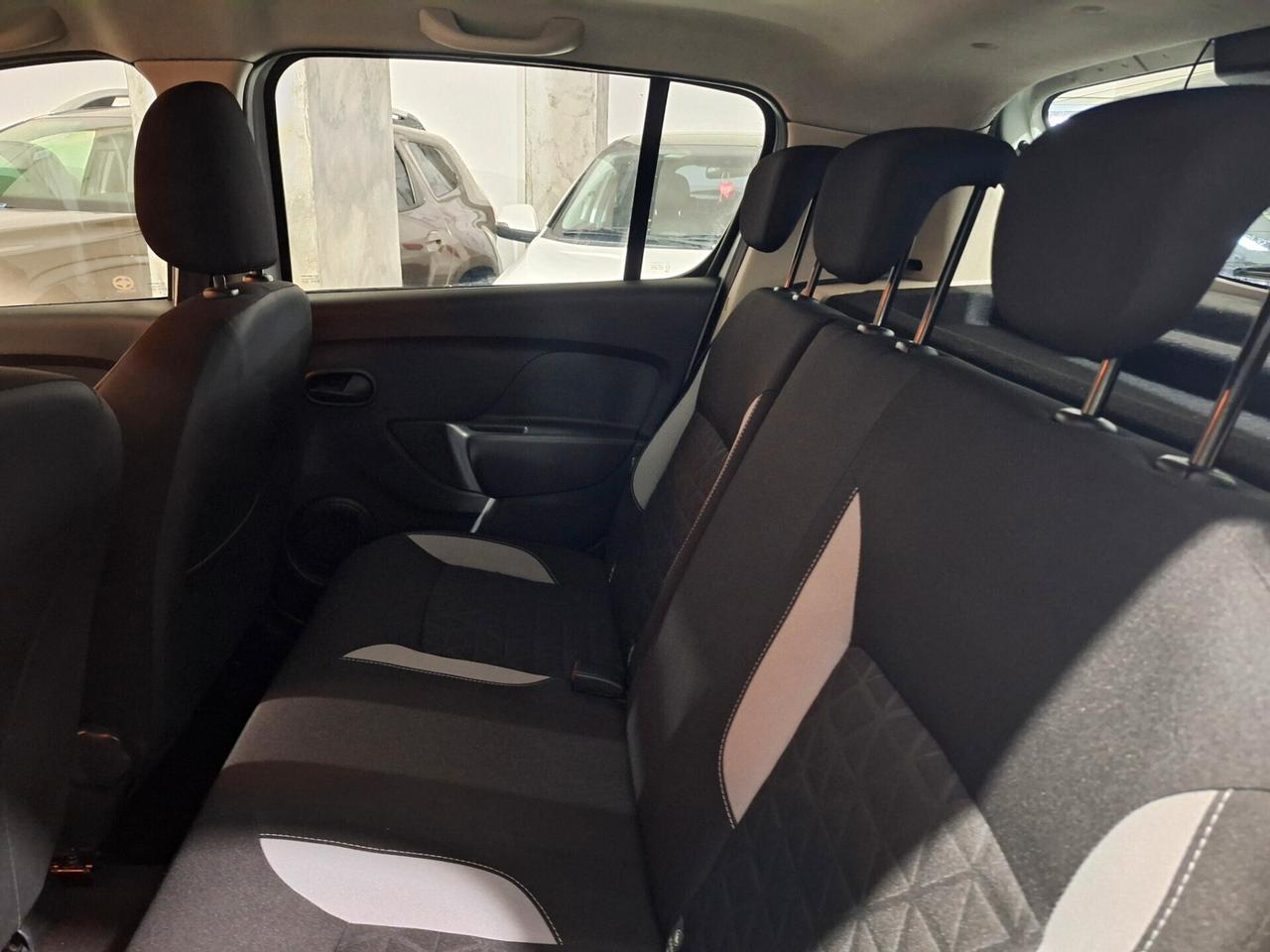 Dacia Sandero Stepway 900 GPL (NUOVO) 90cv Prestige