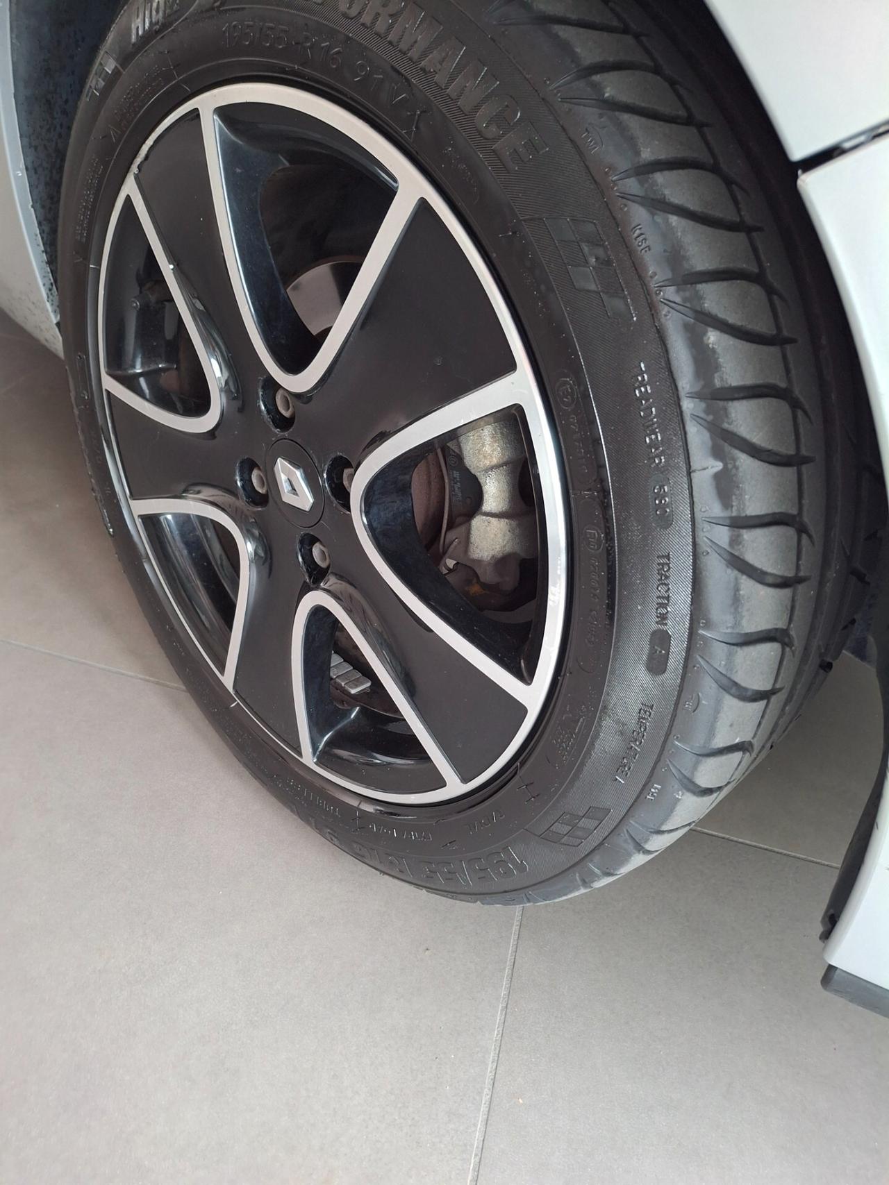 Renault Clio 1.2 75CV GPL 5 porte G.P.L.