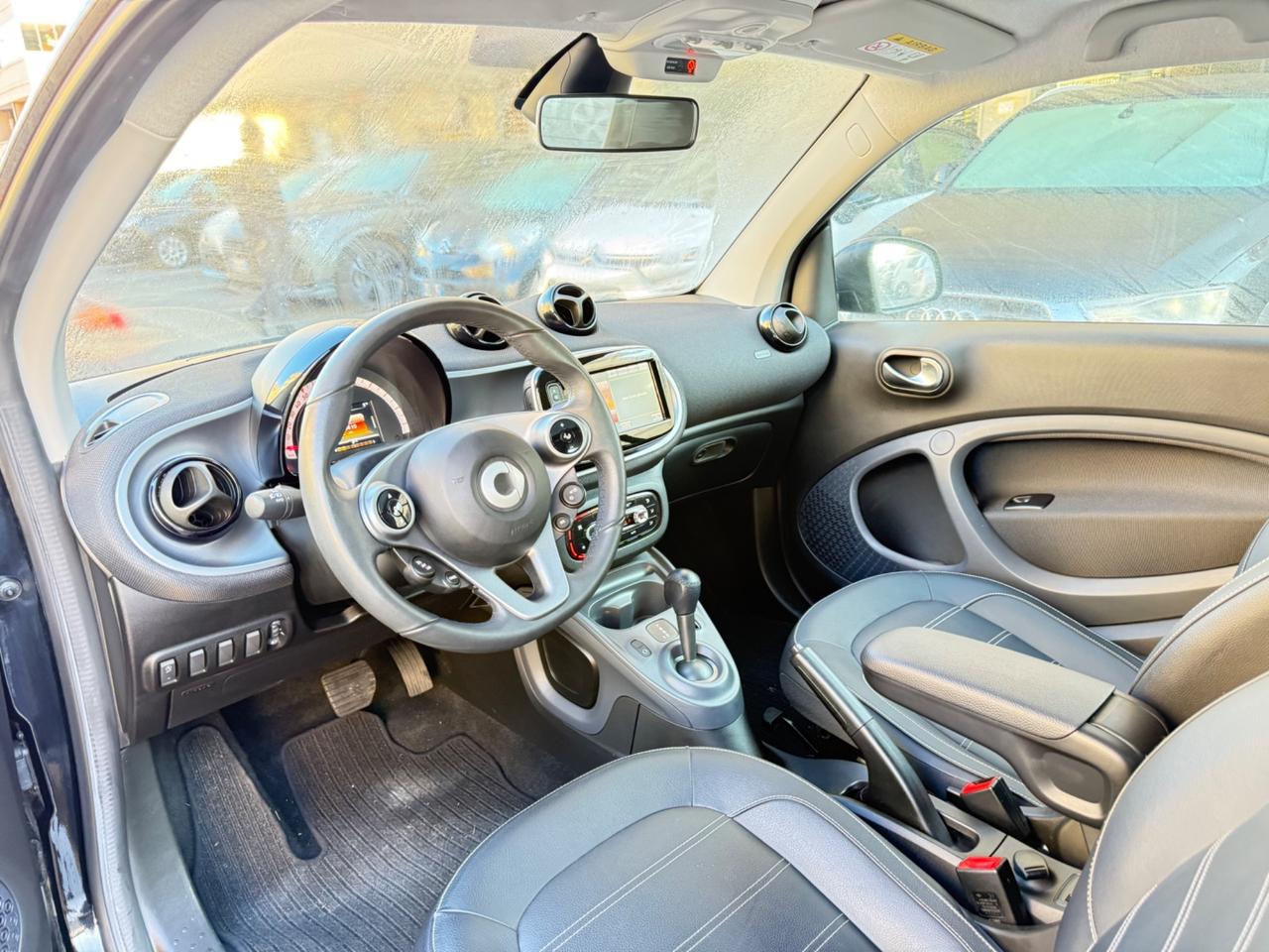 Smart ForTwo 90 0.9 Turbo Prime LED NAVI PANORAMA CERCHI 16 PELLE PDC BLUETOOTH BRACCIOLO