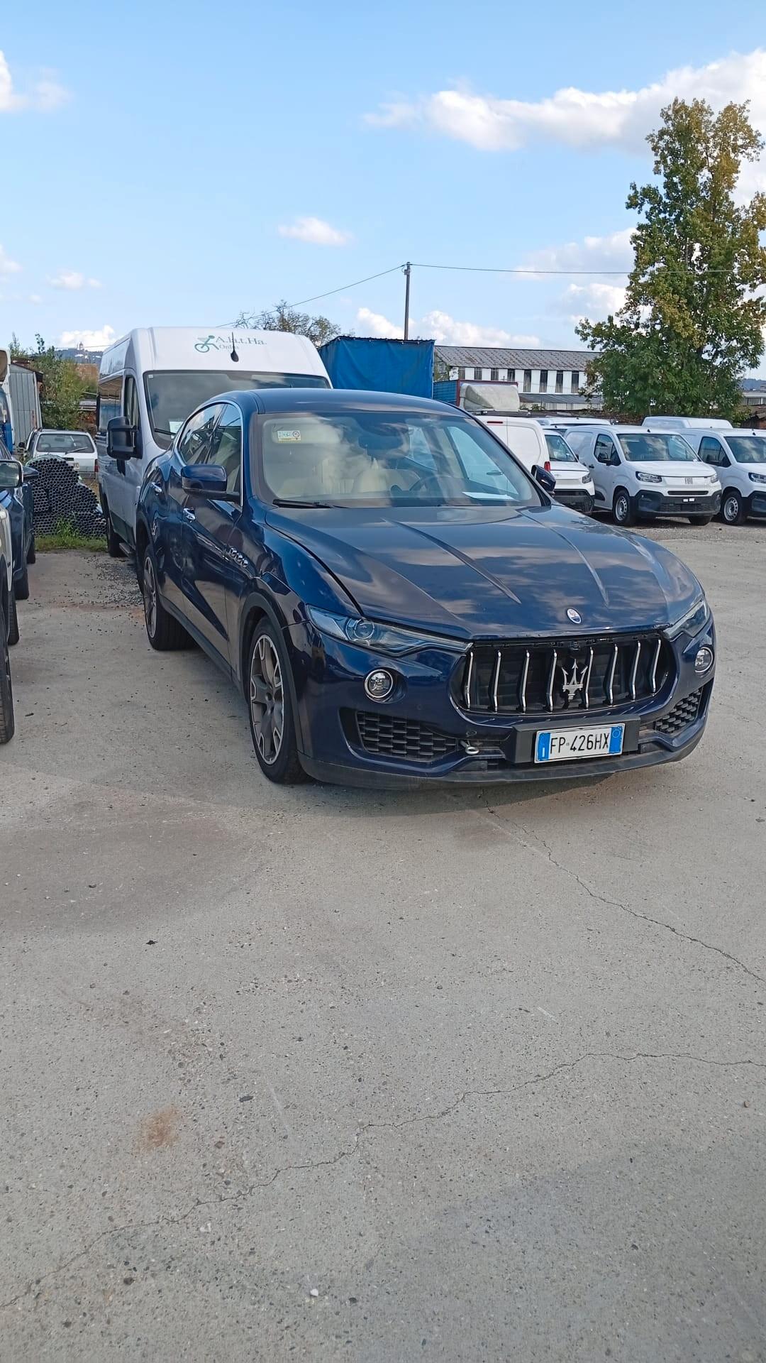 Maserati Levante V6 Diesel 275 CV AWD Motore fuso!!!!!