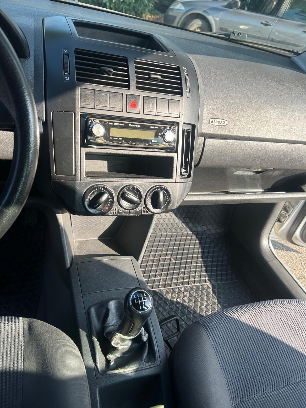 Volkswagen Polo 1.4/69CV TDI 5p. Trendline