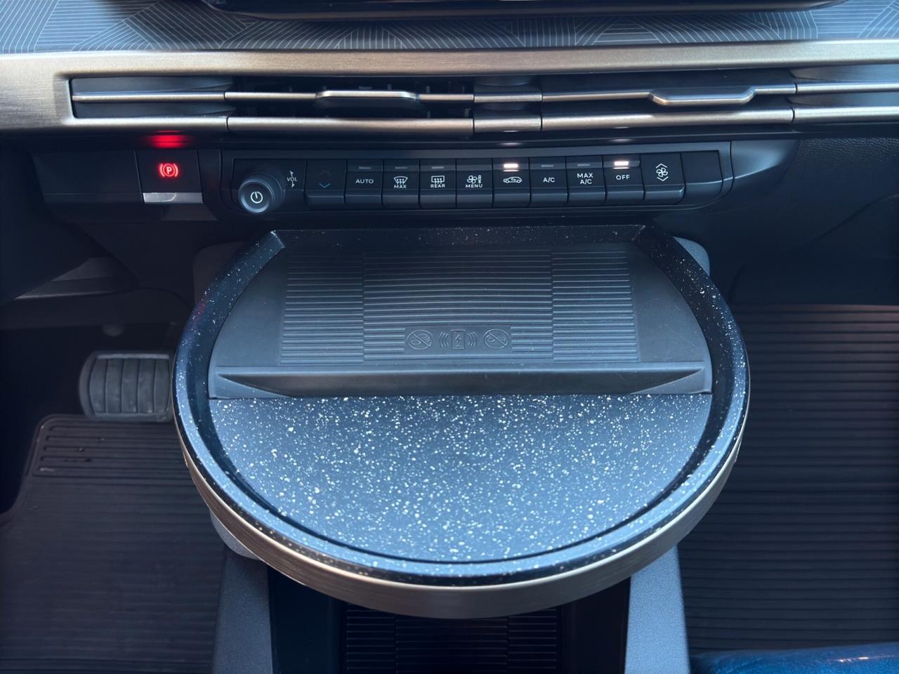 Lancia Ypsilon Hybrid e-DCT LX - 2025