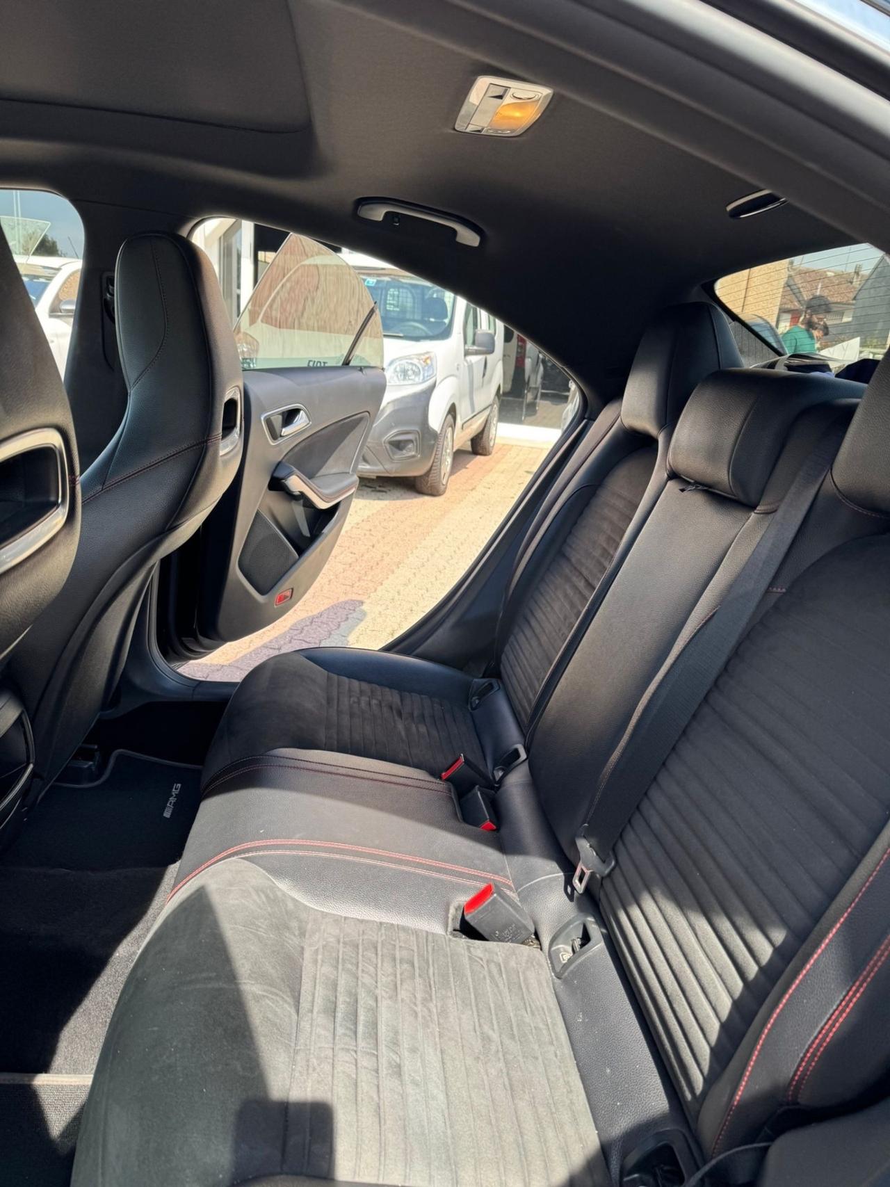 Mercedes-benz CLA 180 d Premium
