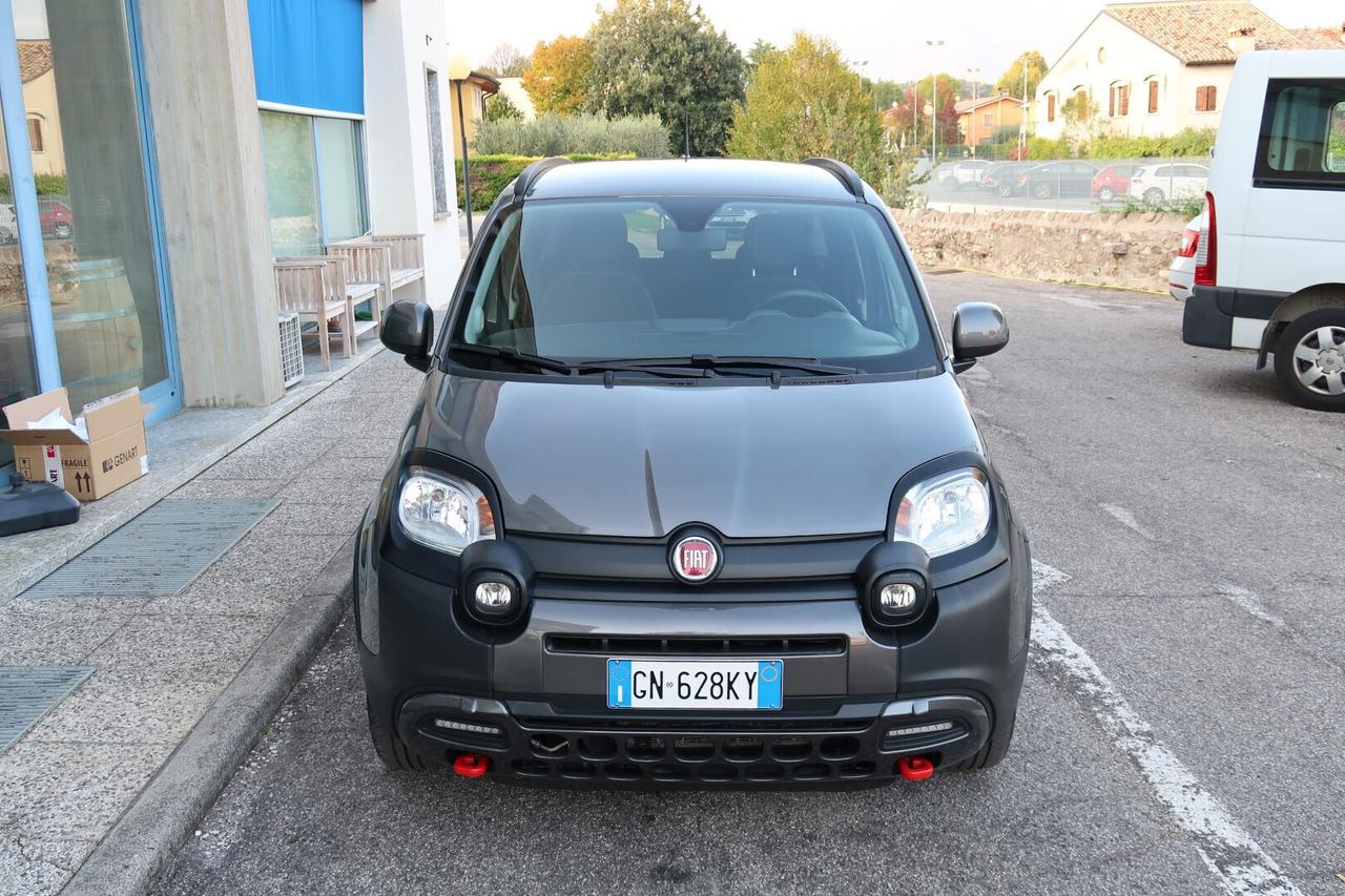 Fiat Panda 1.0 FireFlyHybrid Cross