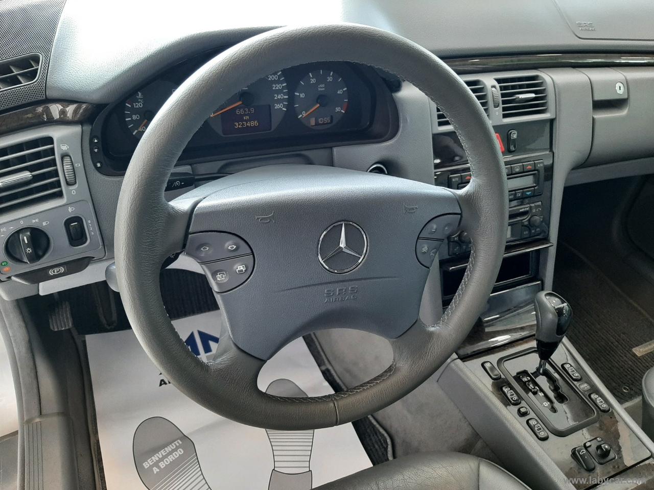 MERCEDES-BENZ E 270 CDI Avantgarde