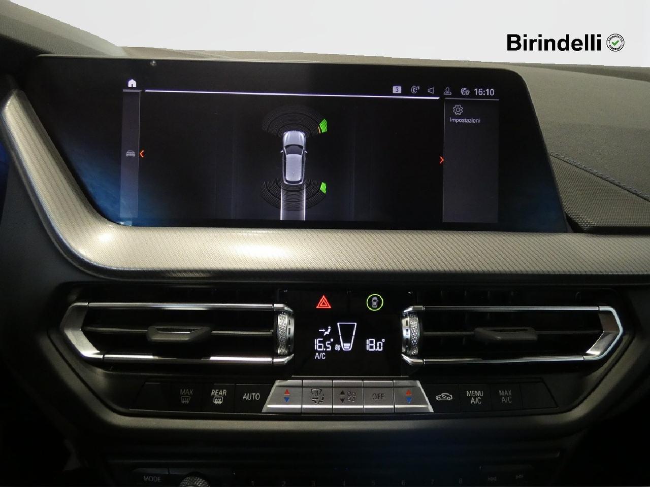 BMW Serie 1 (F40) - 118d 5p. Msport