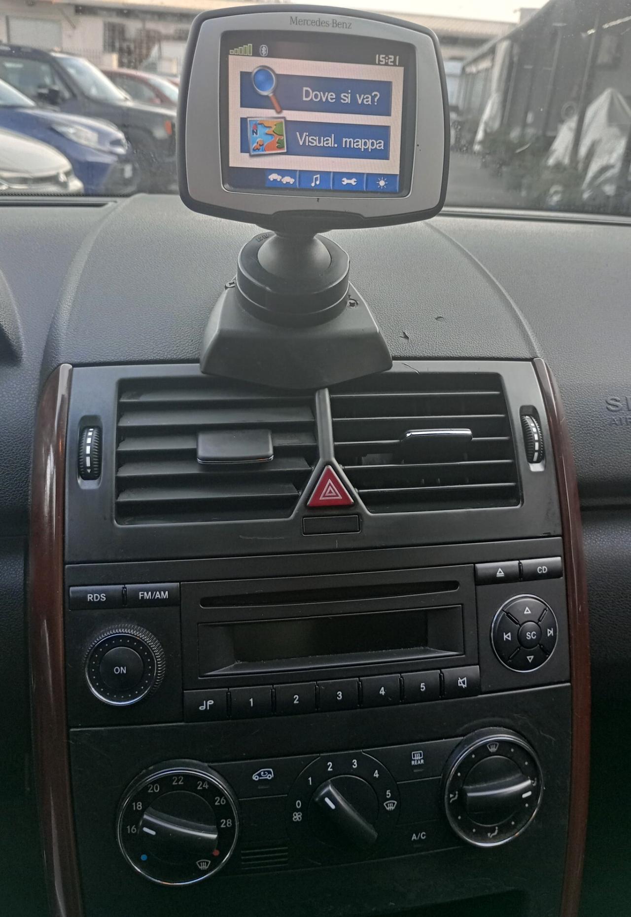 Mercedes-benz A 150 benzina