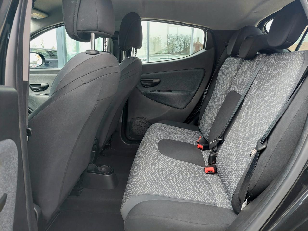 LANCIA Ypsilon 1.0 FireFly Hybrid Silver - 2023