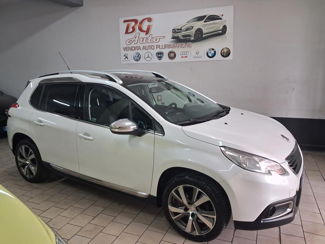 Peugeot 2008 1.6 e-HDi Allure Tetto / Nav/ 2013 unico prop