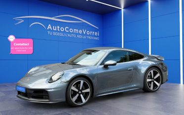 PORSCHE 911 (992) 911 Carrera