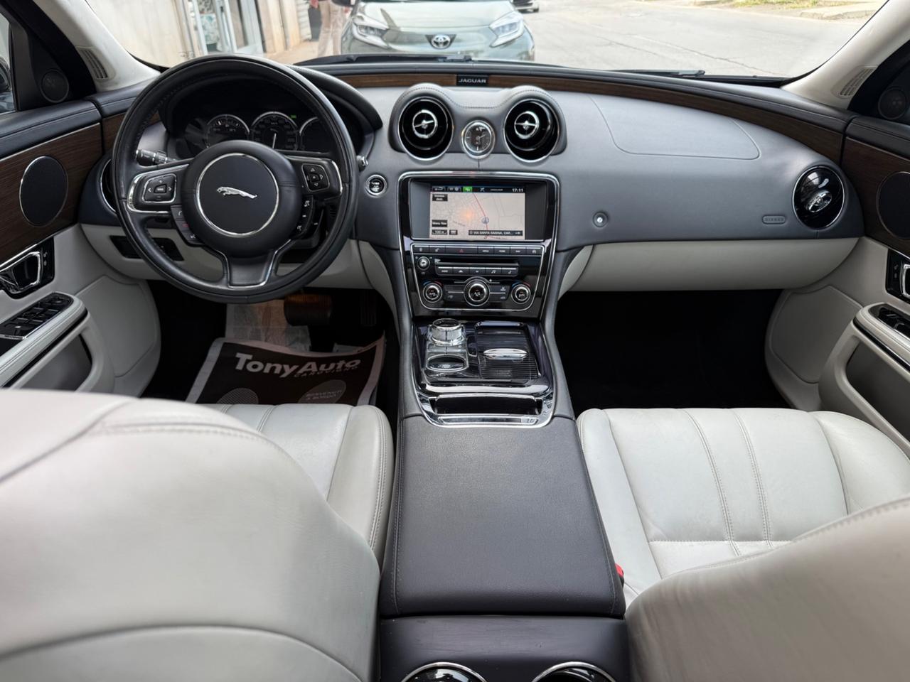 Jaguar XJ 300 C.V DIESEL, CAMBIO AUTOMATICO CON TETTO APRIBILE,TELECAMERA,KM TUTTI CERTIFICATI JAGUAR