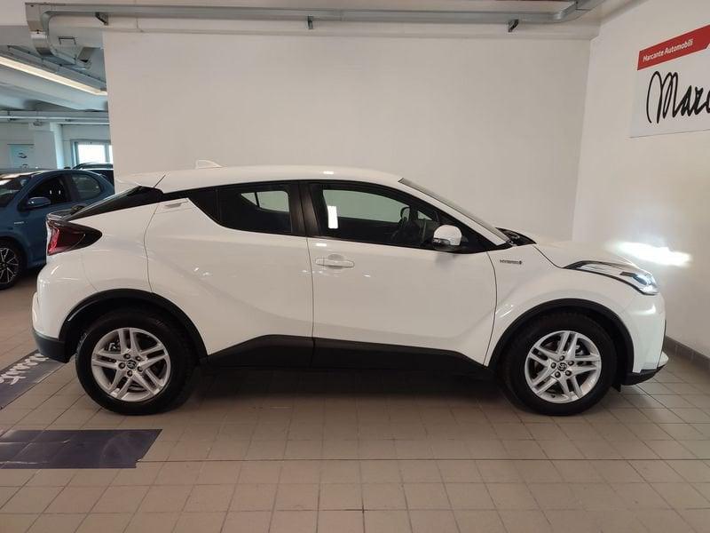 Toyota C-HR 1.8 Hybrid E-CVT Active