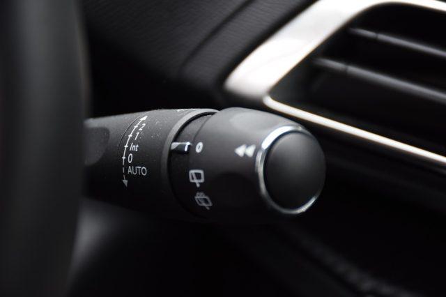PEUGEOT 3008 BlueHDi 130 S&S EAT8 Allure **SOLO 3000KM!!!**