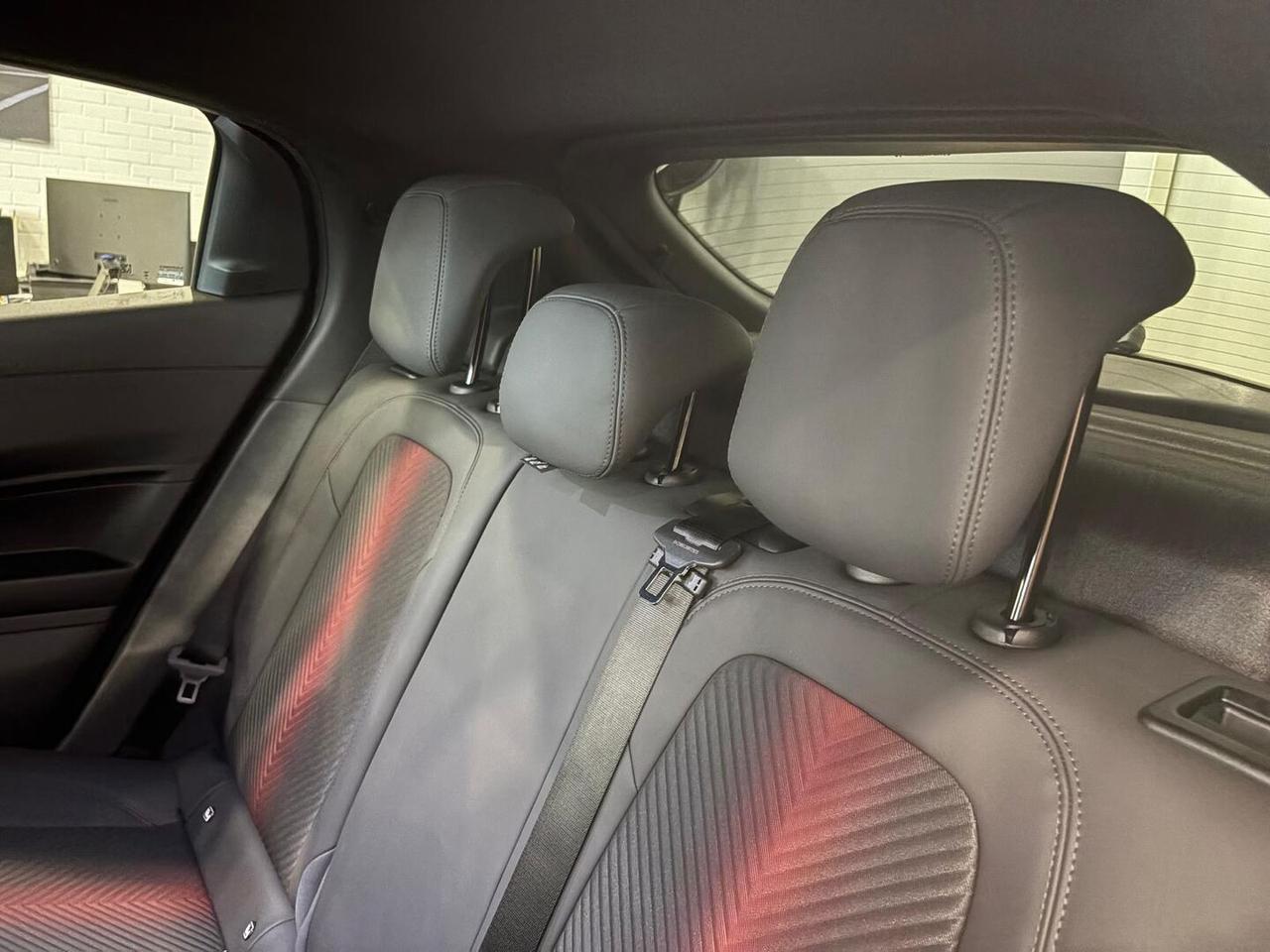 Alfa Romeo Junior 1.2 ibrida Speciale 136cv edct6