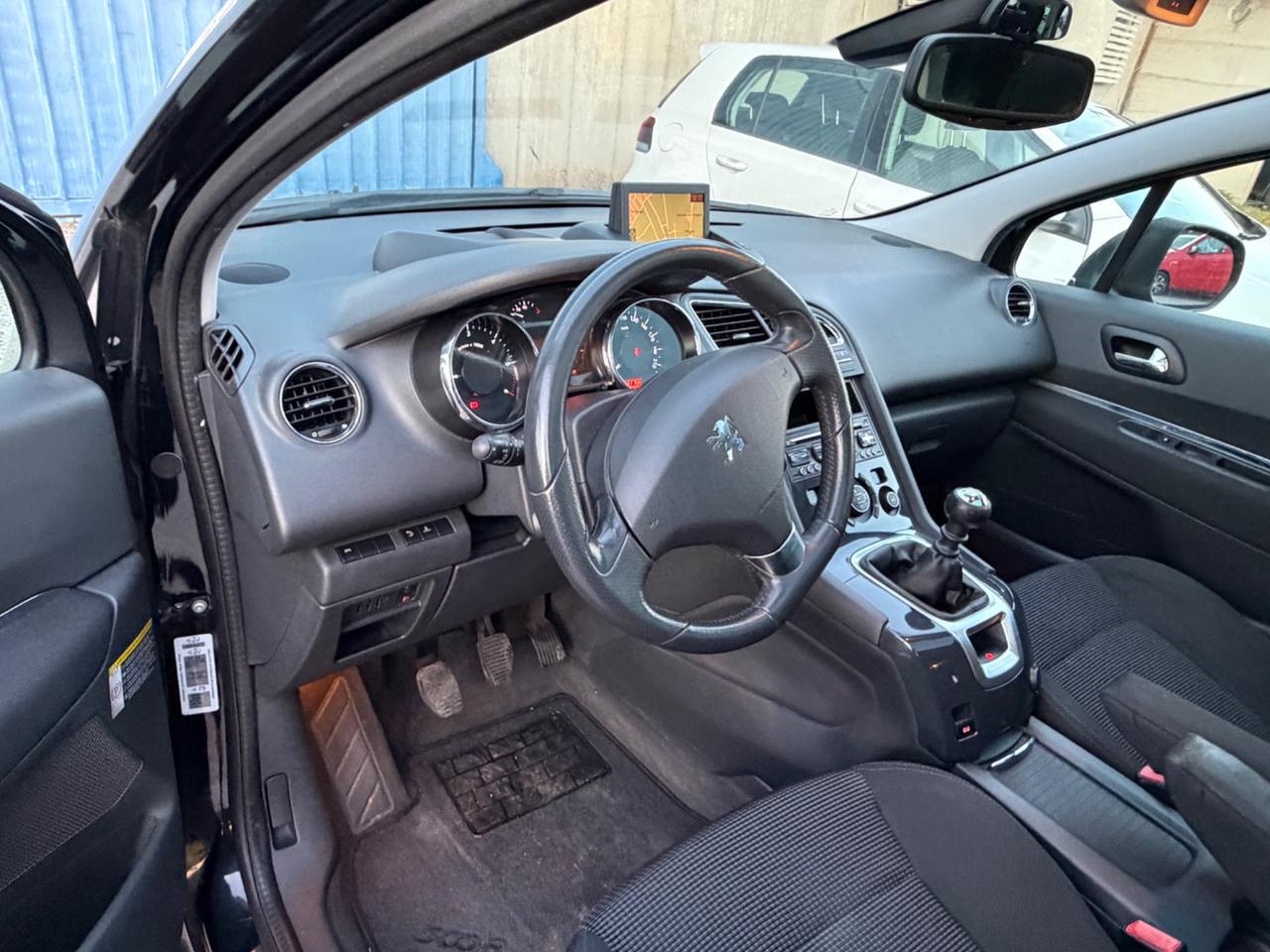 Peugeot 5008 1.6 HDi 110CV Premium