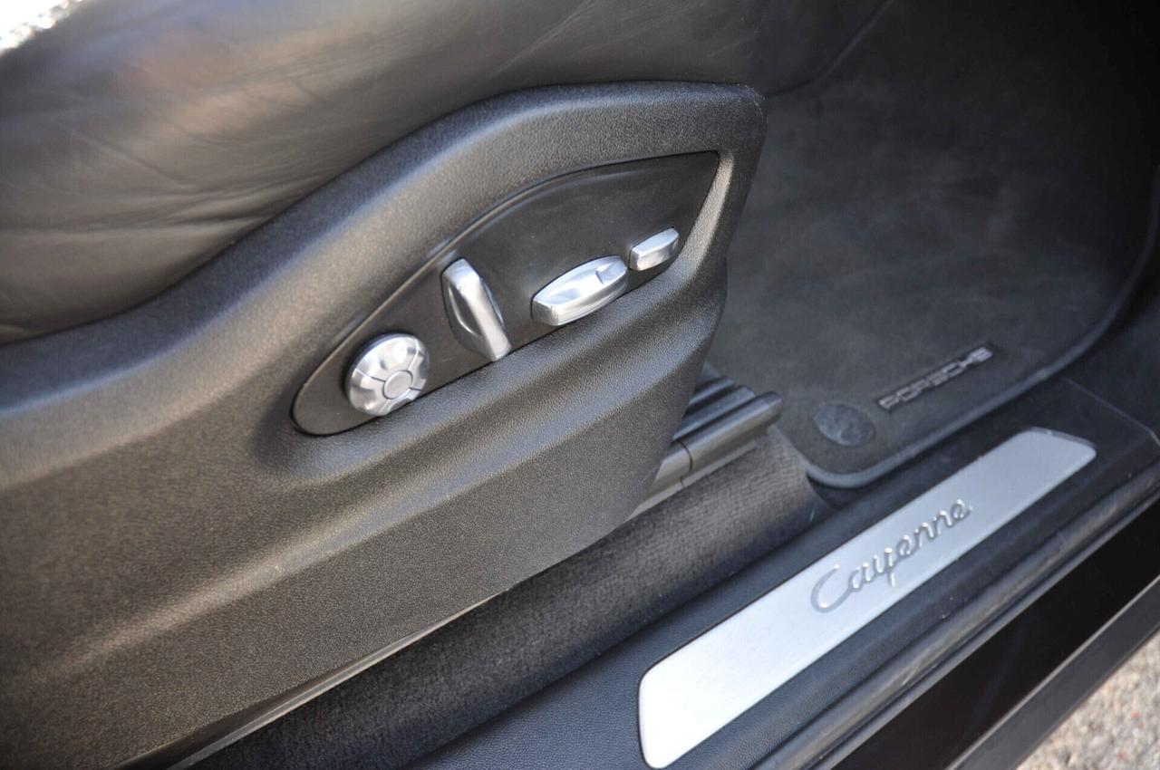 Porsche Cayenne Coupé 3.0 V6 E-Hybrid LEASING