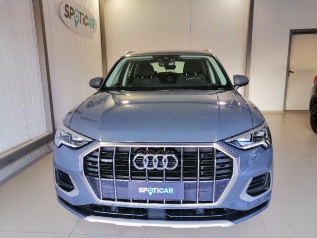 AUDI Q3 40 TDI quattro S tronic Business