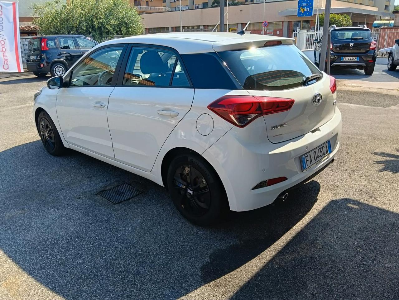 Hyundai i20 1.2 84 CV 5 porte Comfort