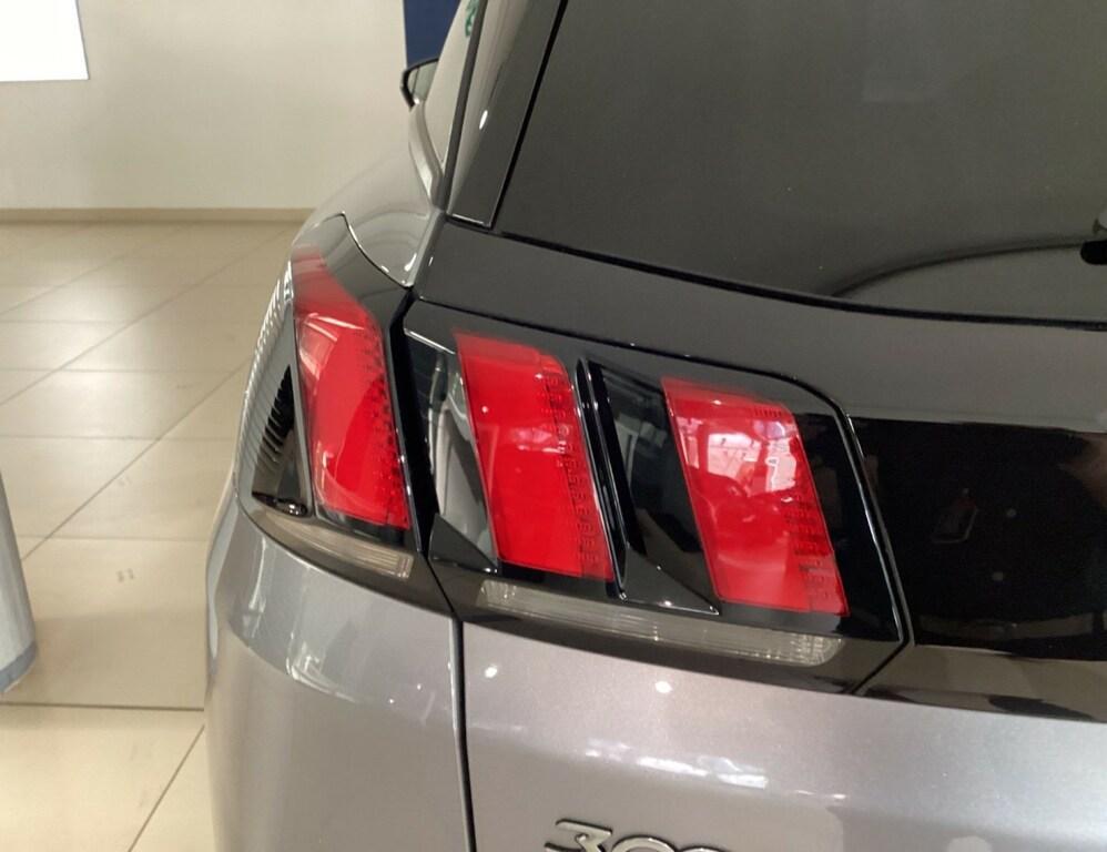 Peugeot 3008 1.2 PureTech Turbo Allure