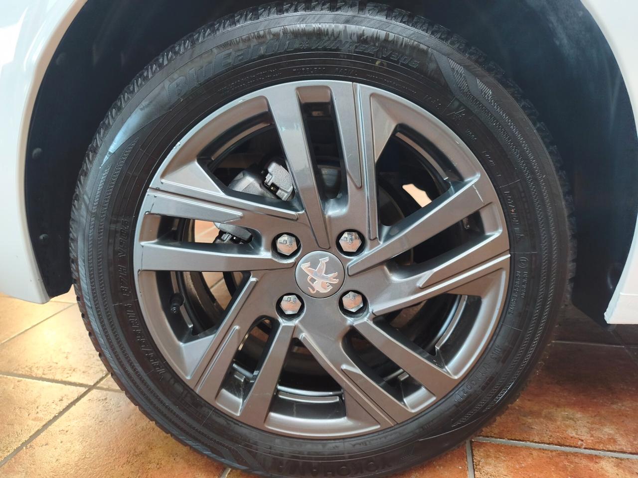 Peugeot 208 1.5 diesel 102 CV