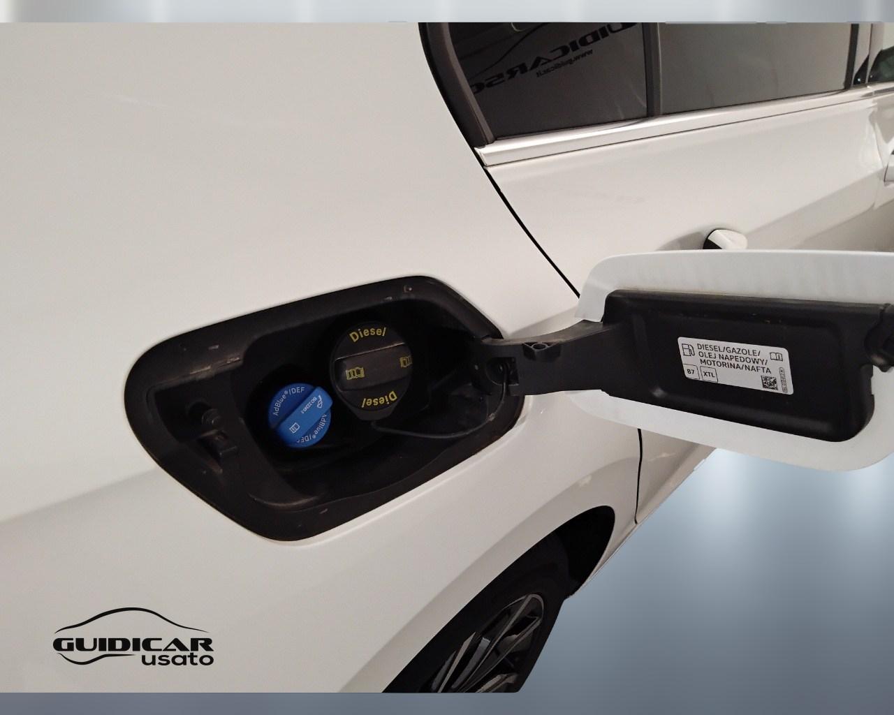 VOLKSWAGEN Golf VIII 2020 - Golf 2.0 tdi Style 115cv