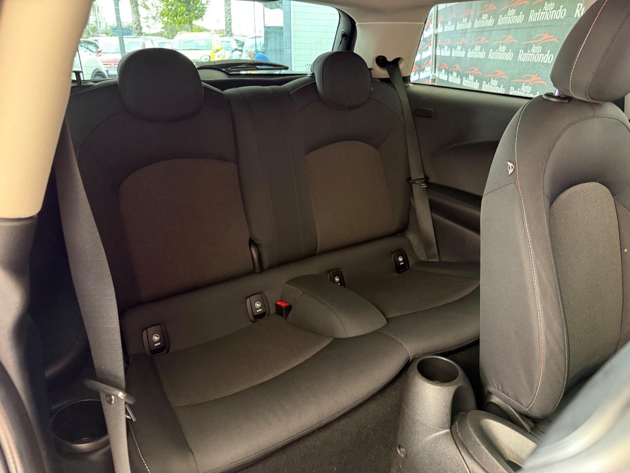 Mini Cooper 1.2 Benzina 75 CV