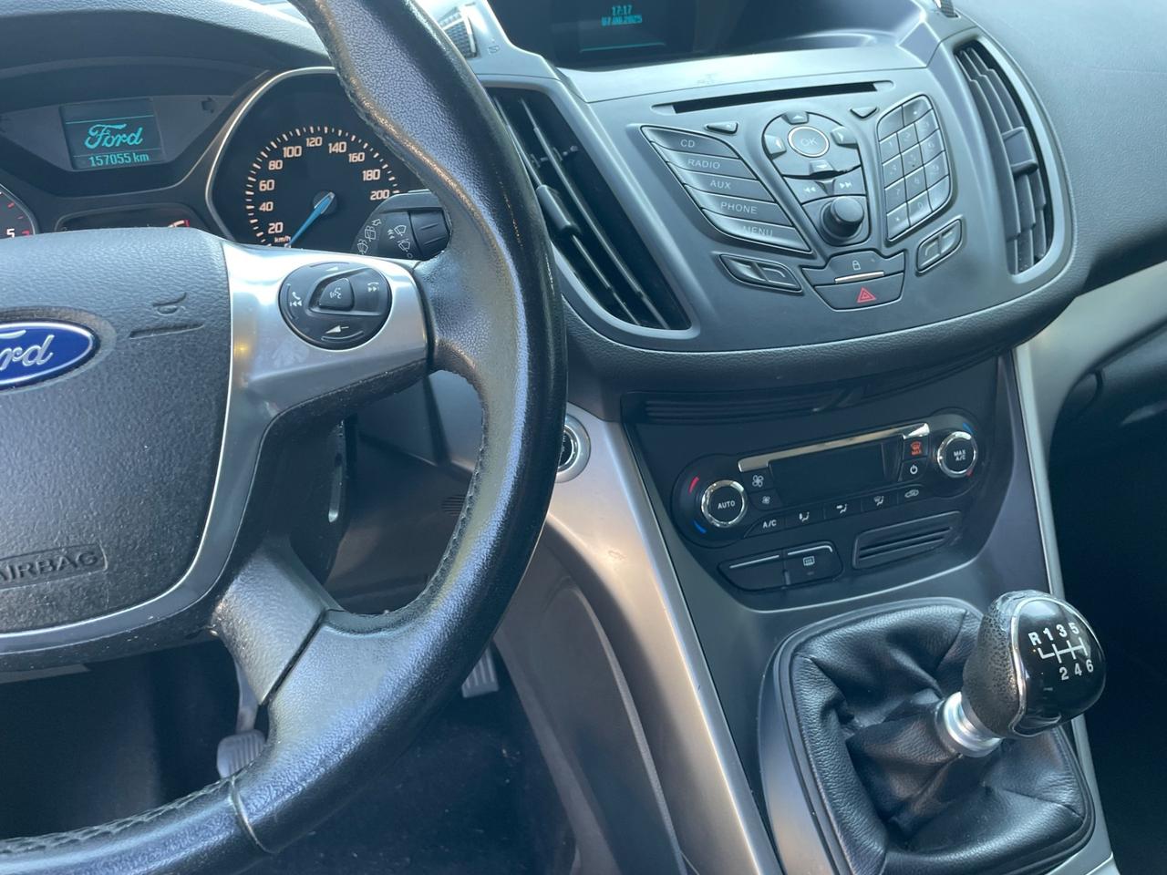 Ford Kuga 2.0 TDCI 140 CV 2WD*Neopatentati*Cerchi*