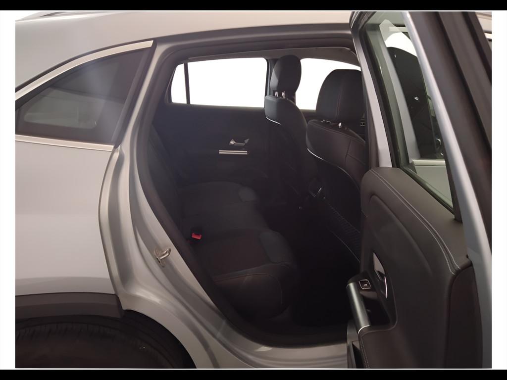 Mercedes-Benz GLA-H247 2023 - GLA 180 d Progressive Advanced auto