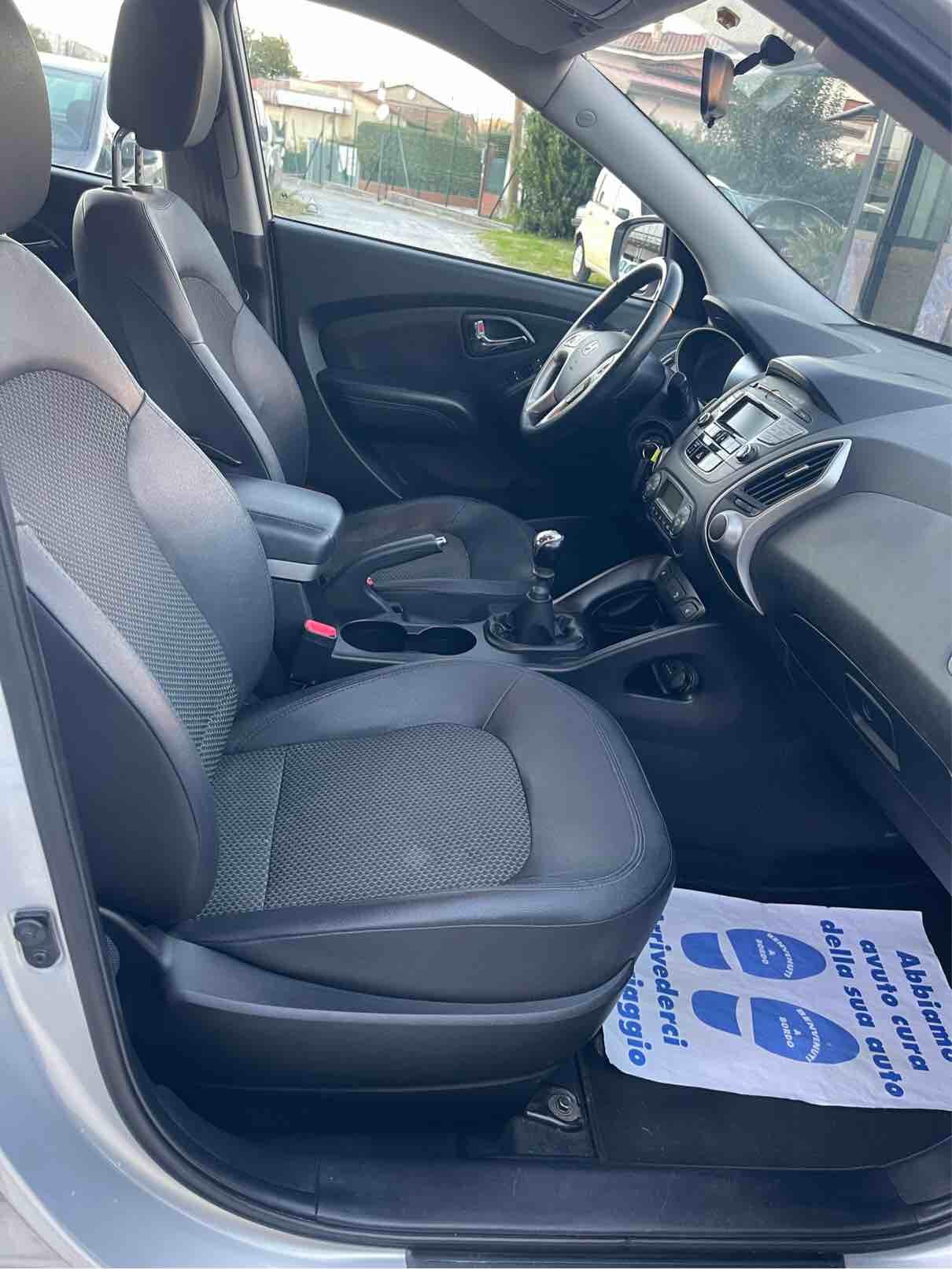 HYUNDAI iX35 - SOLO 85 000 KM - UNICO PROPRIETARIO