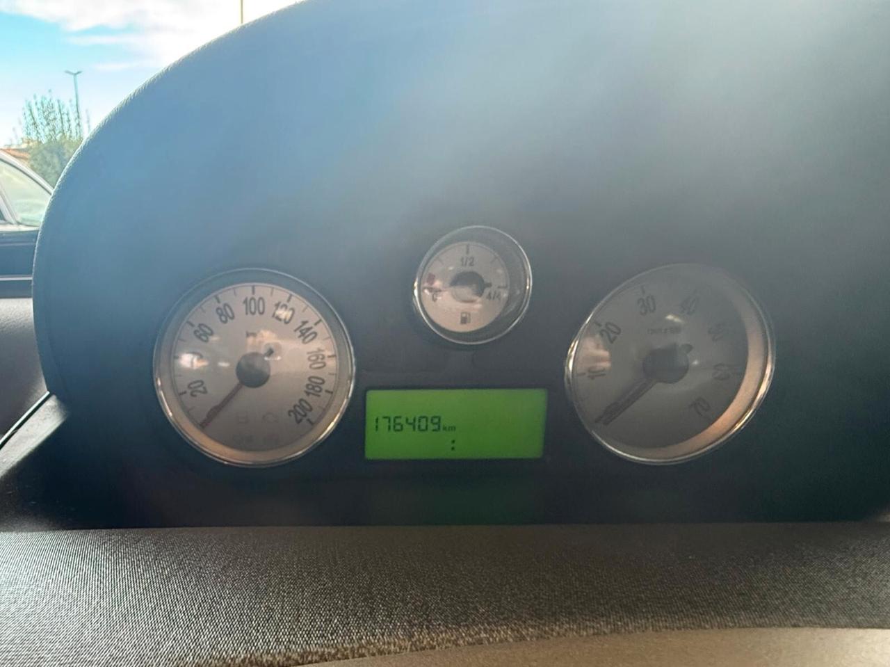 Lancia Ypsilon 1.2 Argento