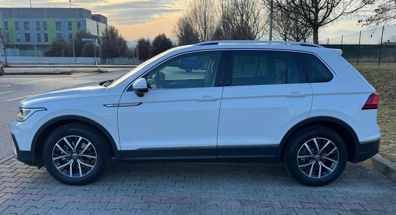 Volkswagen Tiguan 2.0 TDI SCR Life
