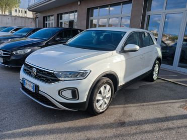 Volkswagen T-ROC 1.0 TSI 110CV BENZINA 2023